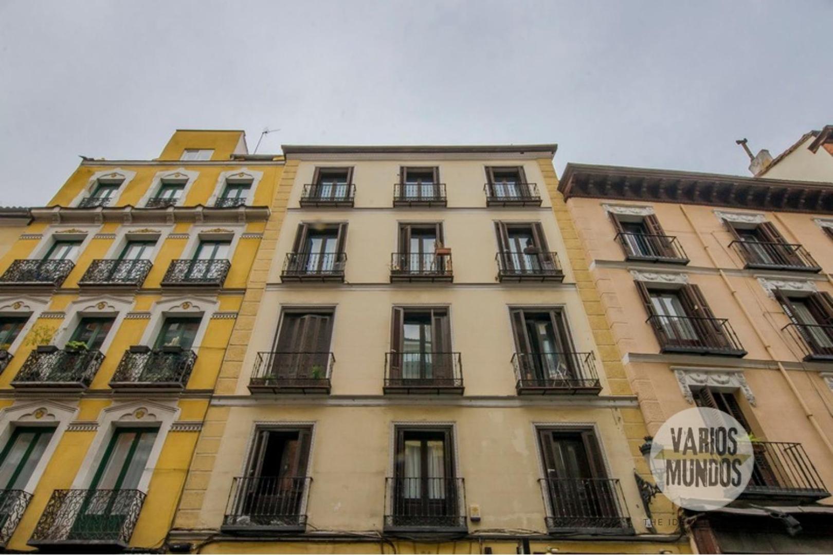 Aventura Para 3 En Sol, Ven A Concepcion Jeronima Madrid Exterior photo